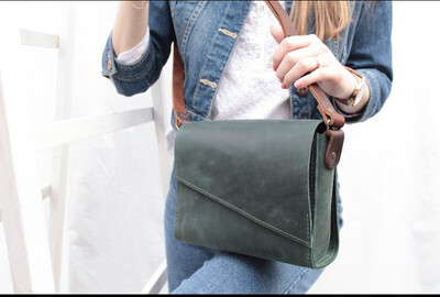 Bye003 Messenger Bag