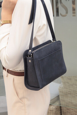 Bye006 Messenger Bag