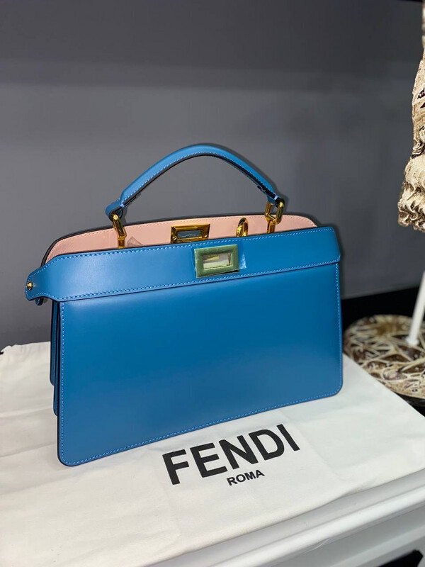 Peekaboo
 Bag