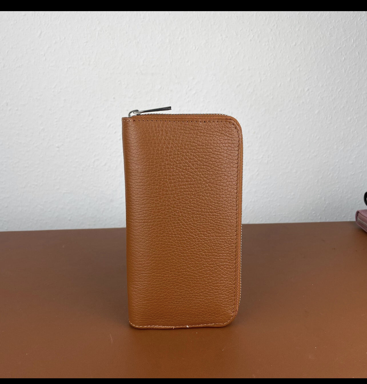 Bye Wallet 001