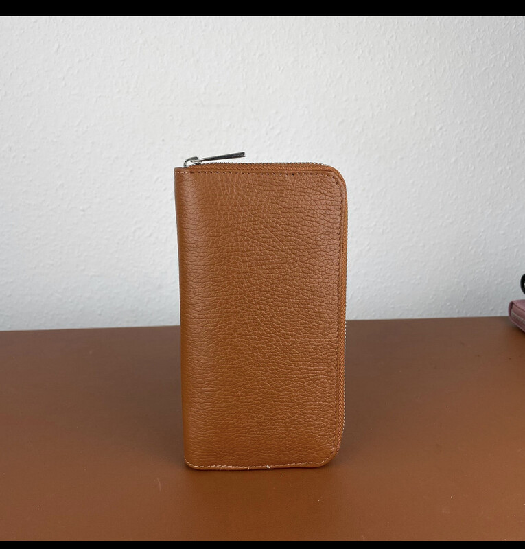 Bye Wallet 001