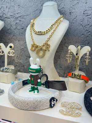 Jewelry 