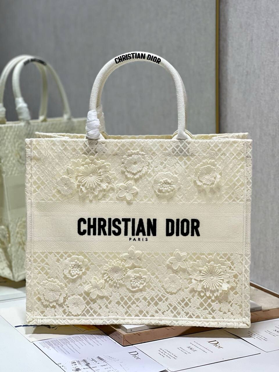 Book tote