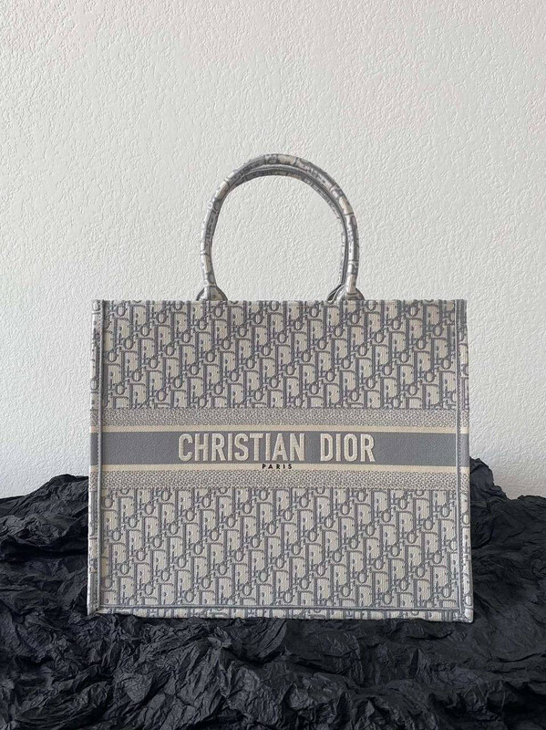 Book tote