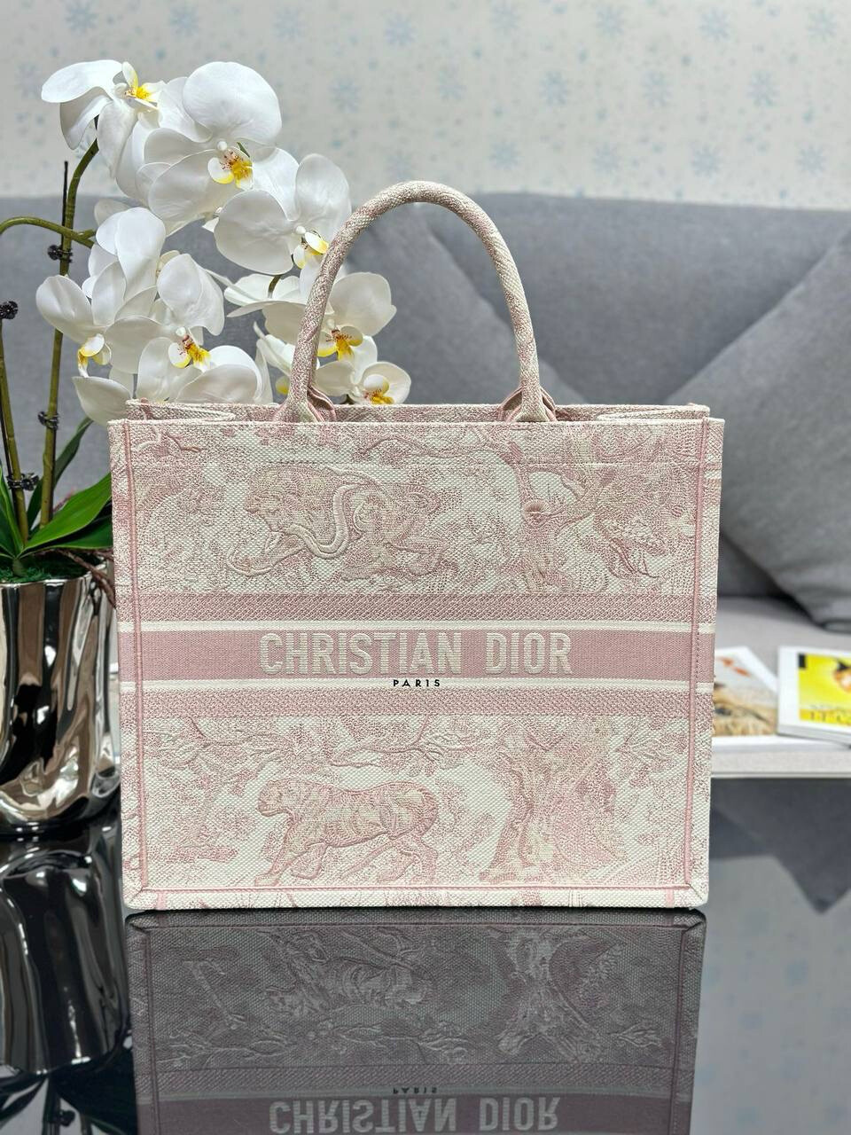 Book tote