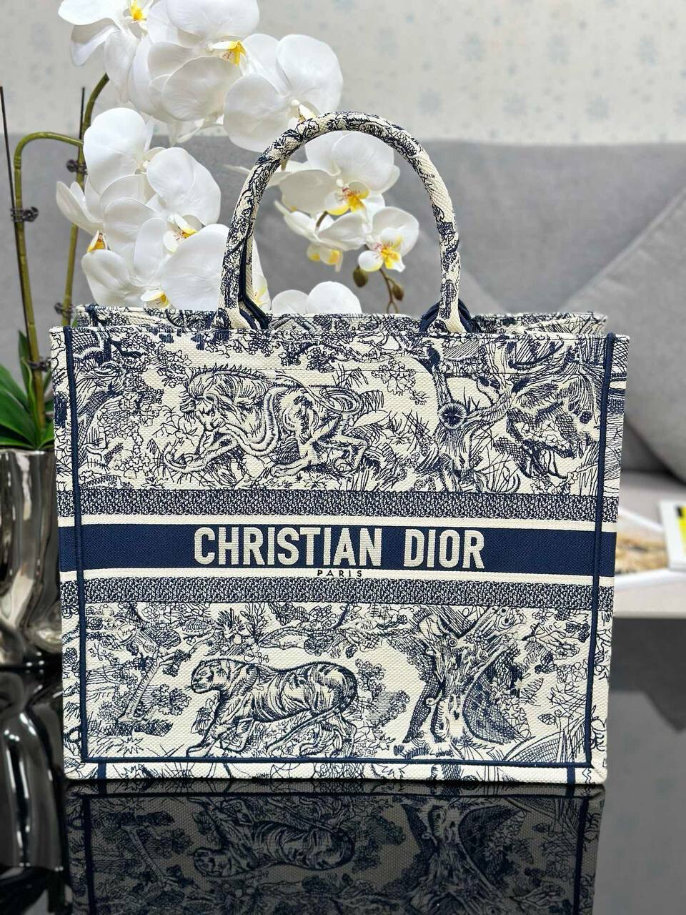 Book tote