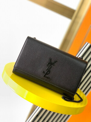 Kate Medium Size (Caviar Leather )