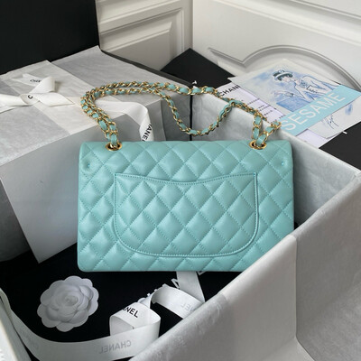 Medium Double Flap Bag Caviar Leather Gold Hardware (Orginal Quality)
