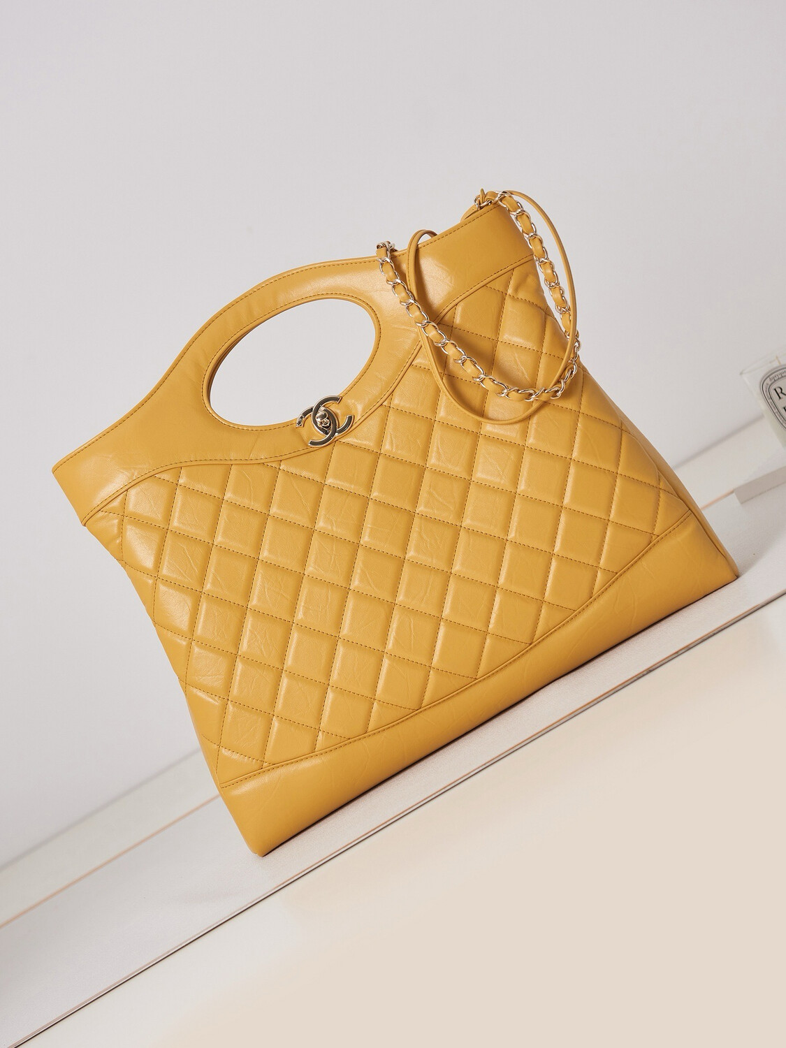 31 Lambskin Leather Bag Gold Hardware (Orginal Quality)