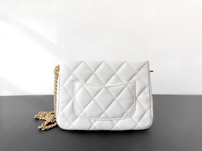 23P Heart Adjustable Chain Small Tote Bag 