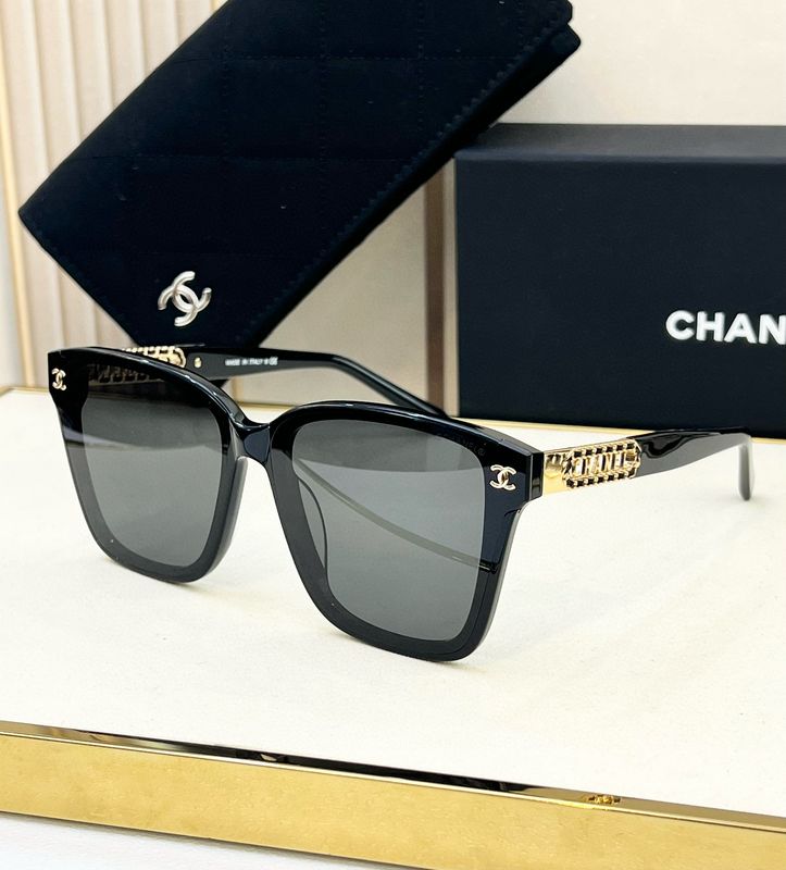 Sunglases