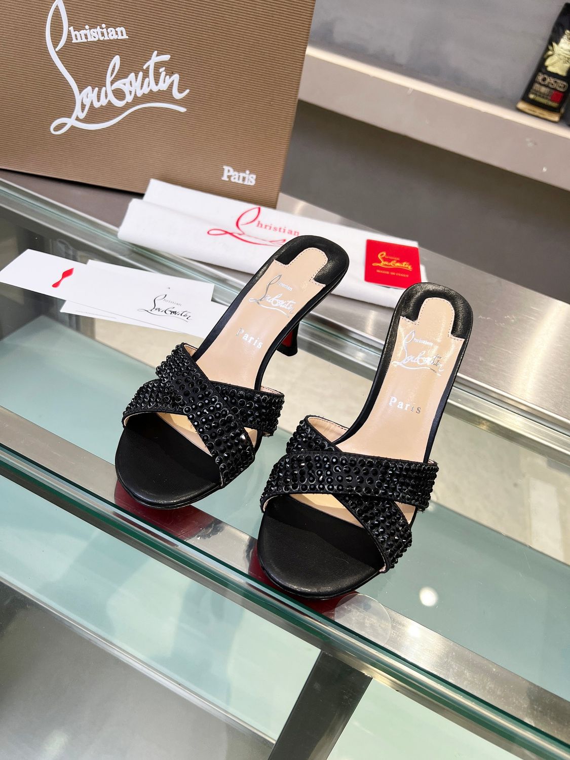 CL Heels
