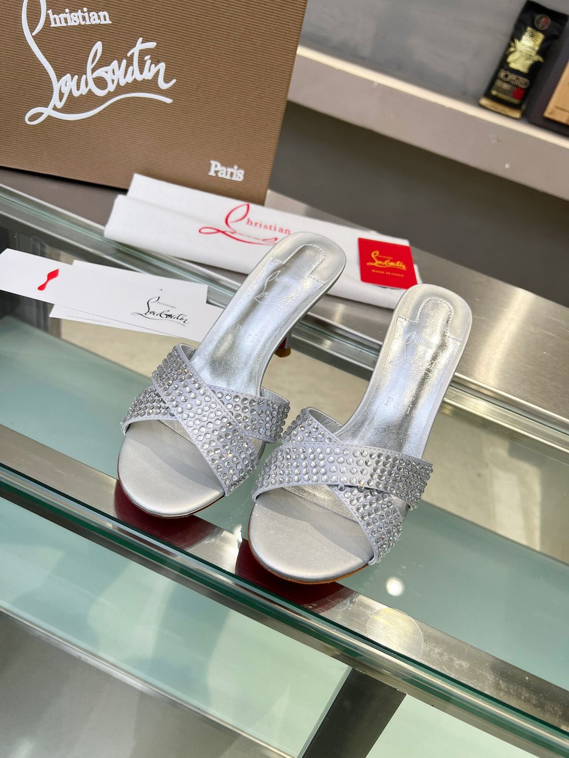 CL Heels