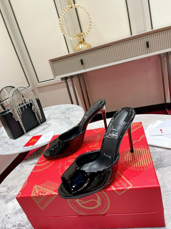 CL Heels