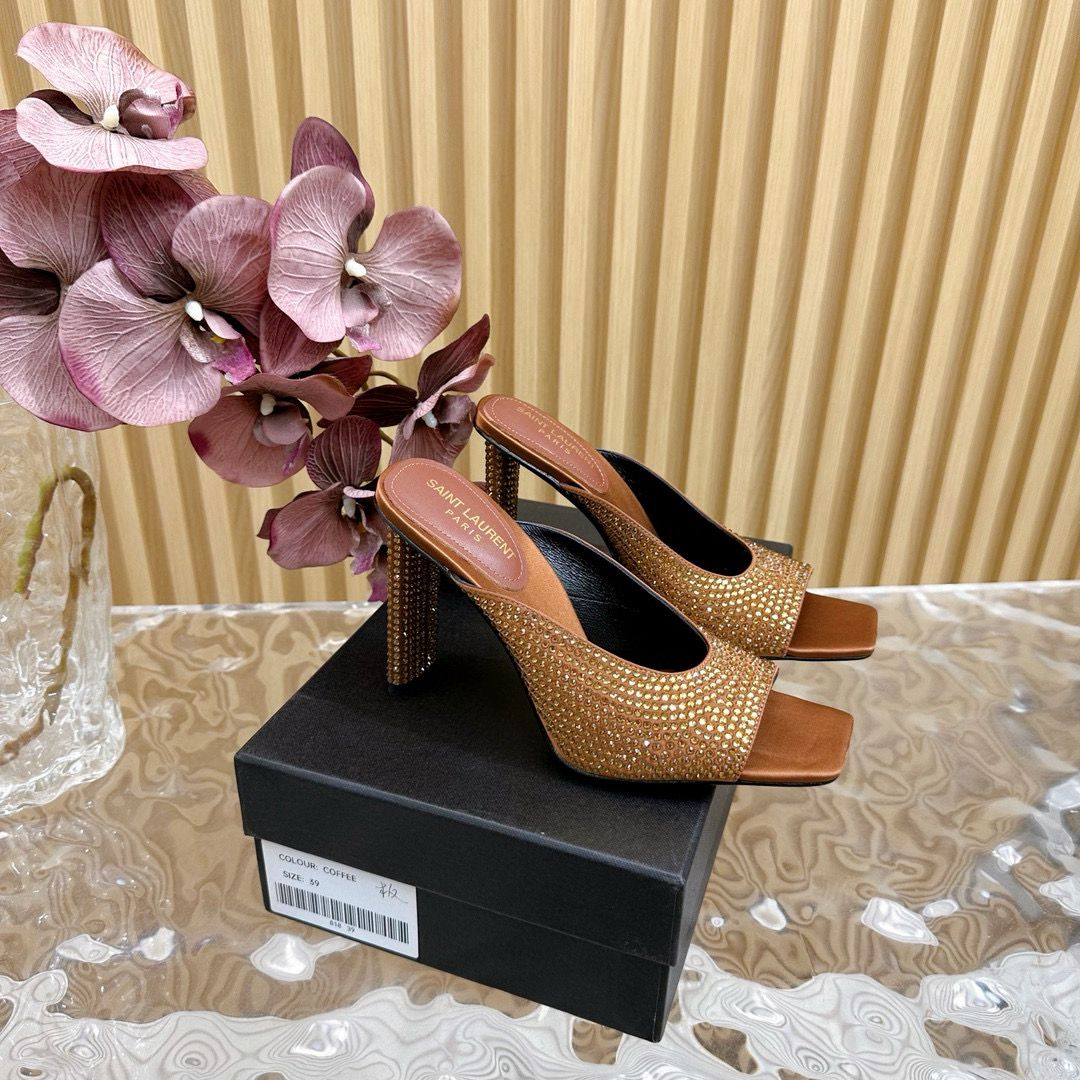 SNL Heels