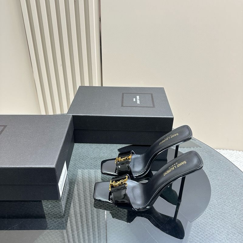 SNL Heels