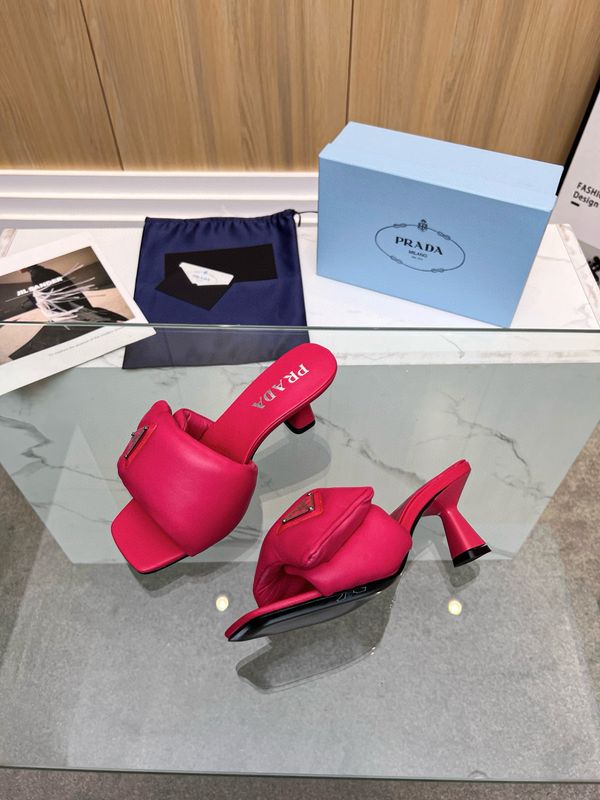 SNL Heels