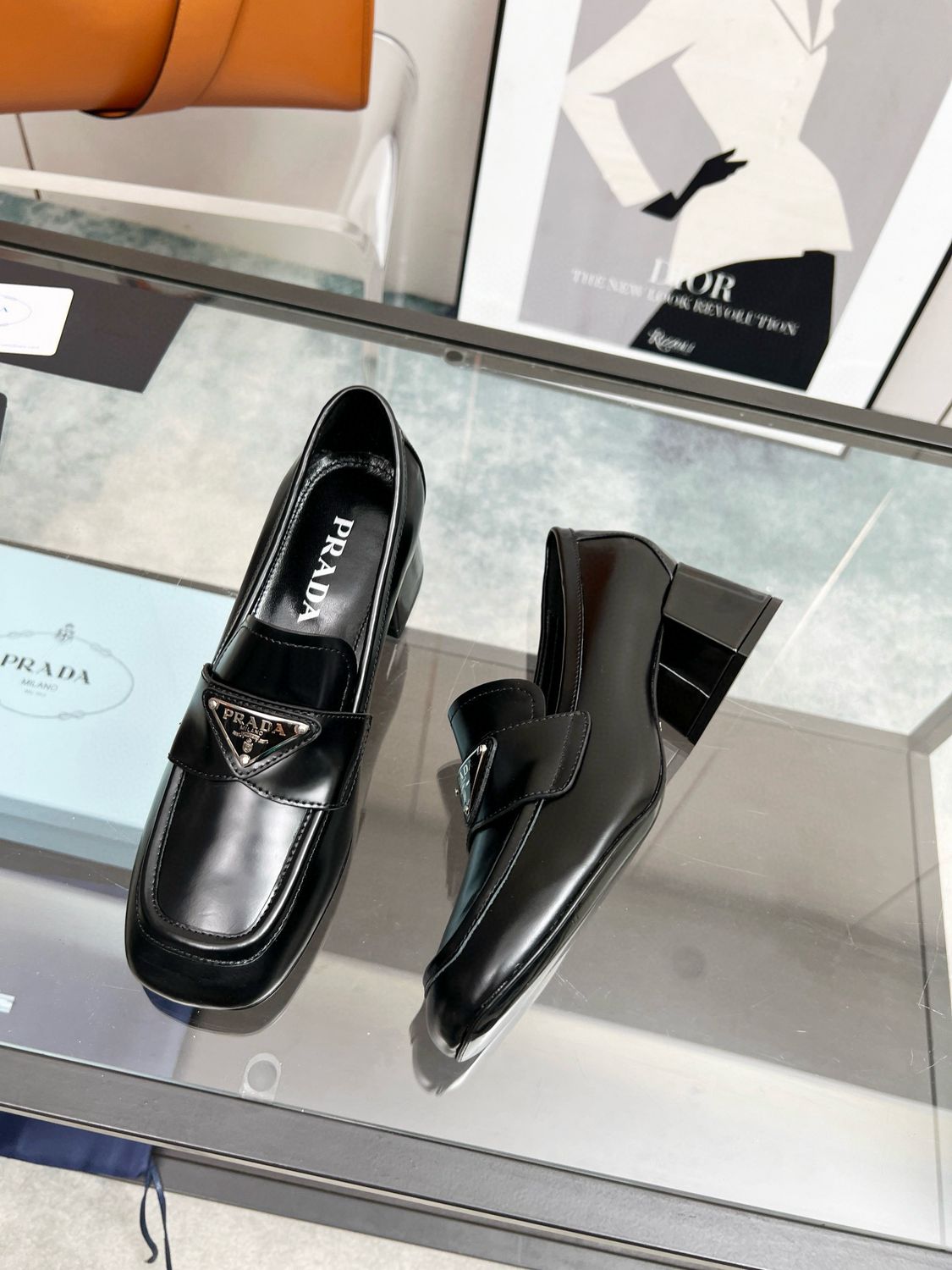 SNL Loafer
