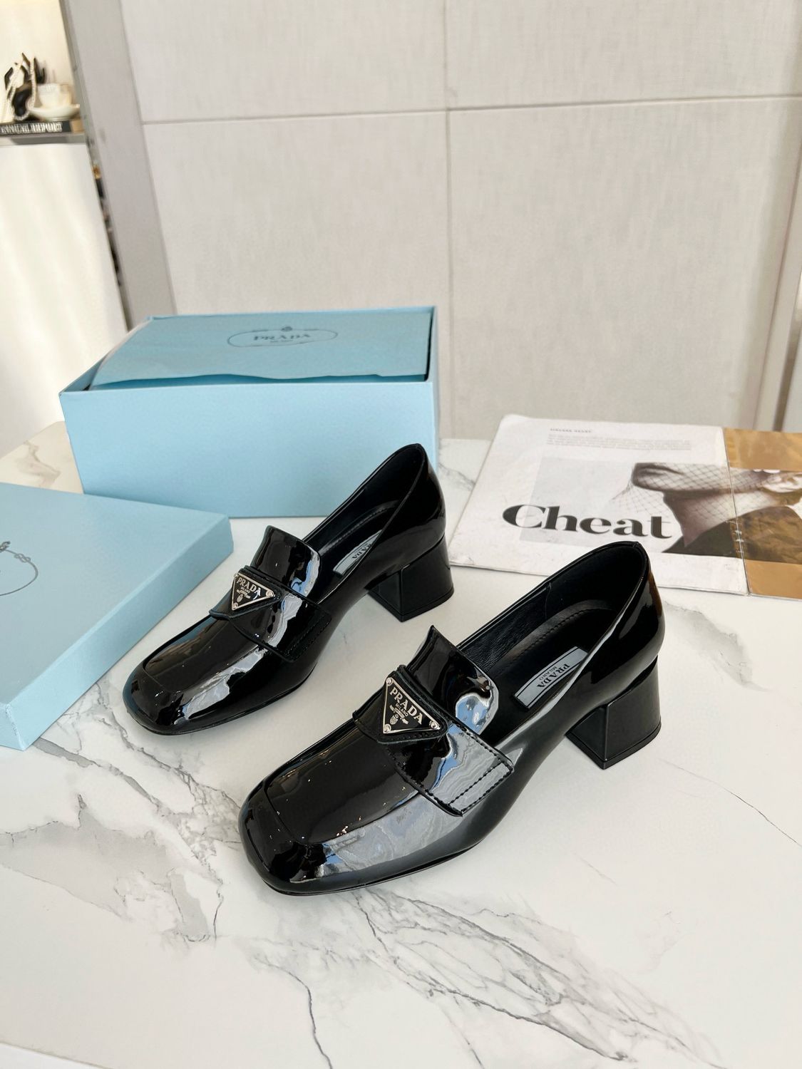 SNL Loafer
