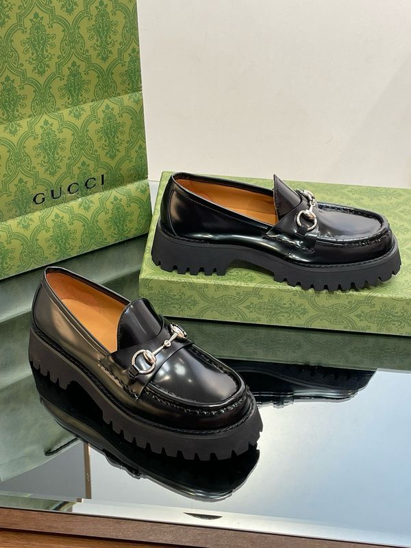 GG Loafer