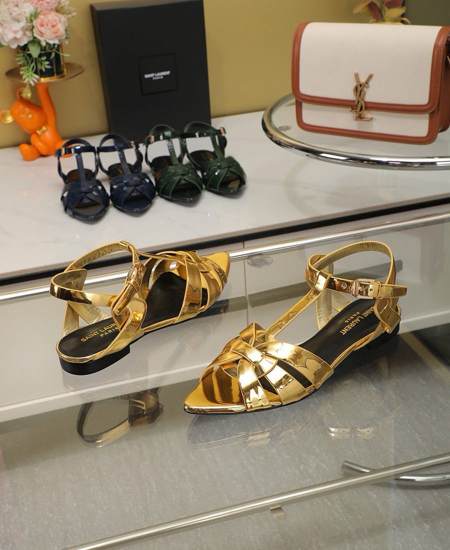 SNL Sandals