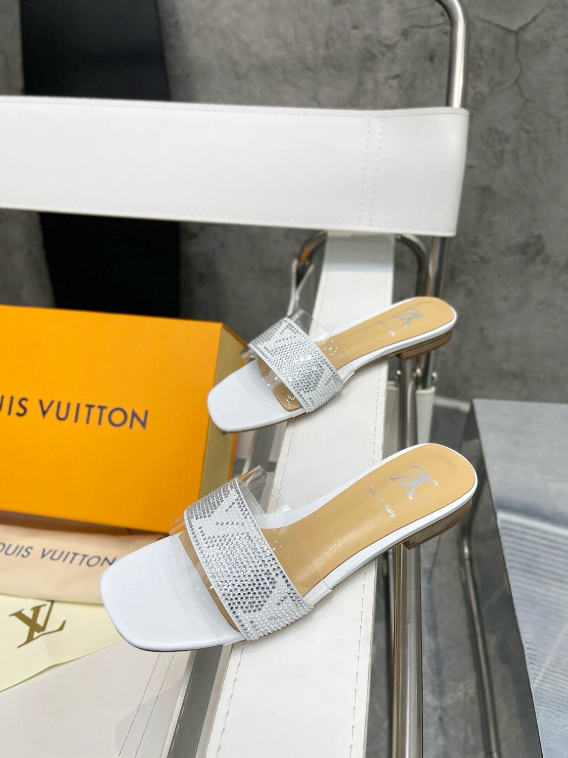 L-V Slides