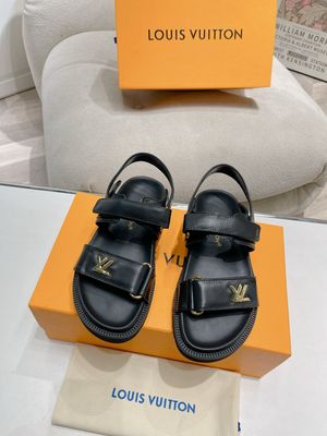 L-V Sandals