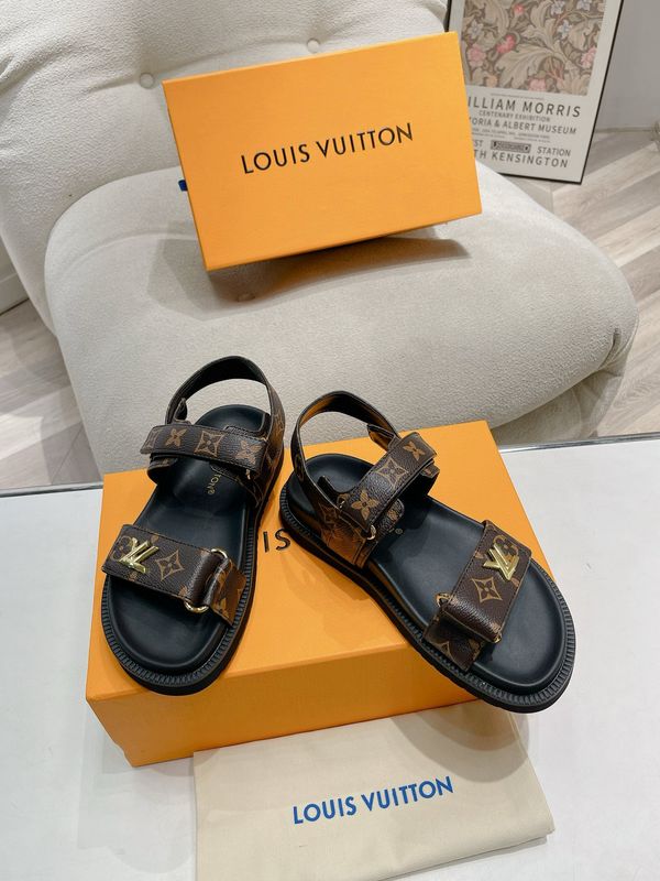 L-V Sandals