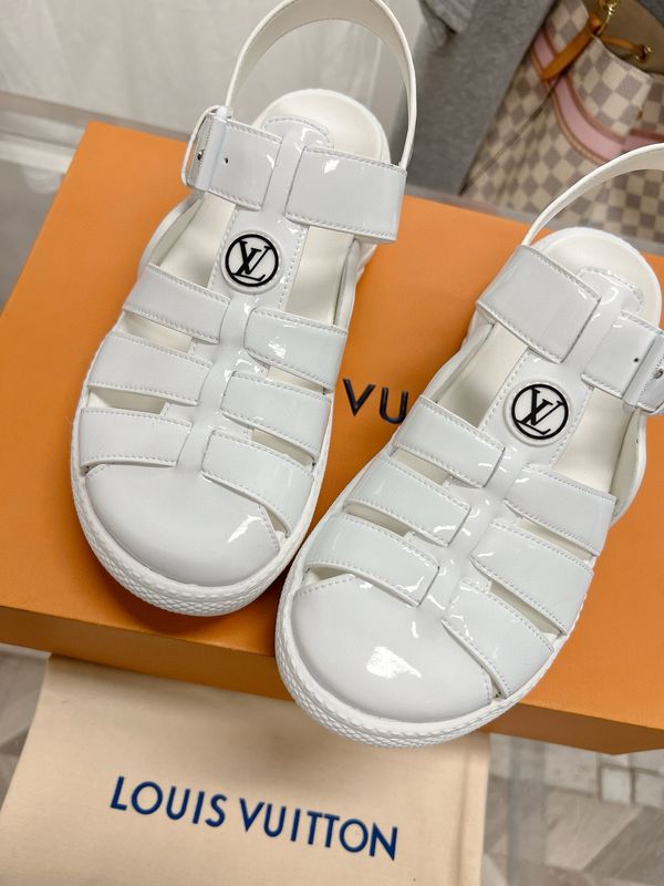 L-V Sandals