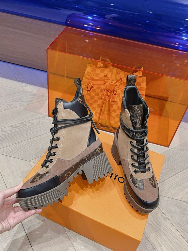 L-V Boots