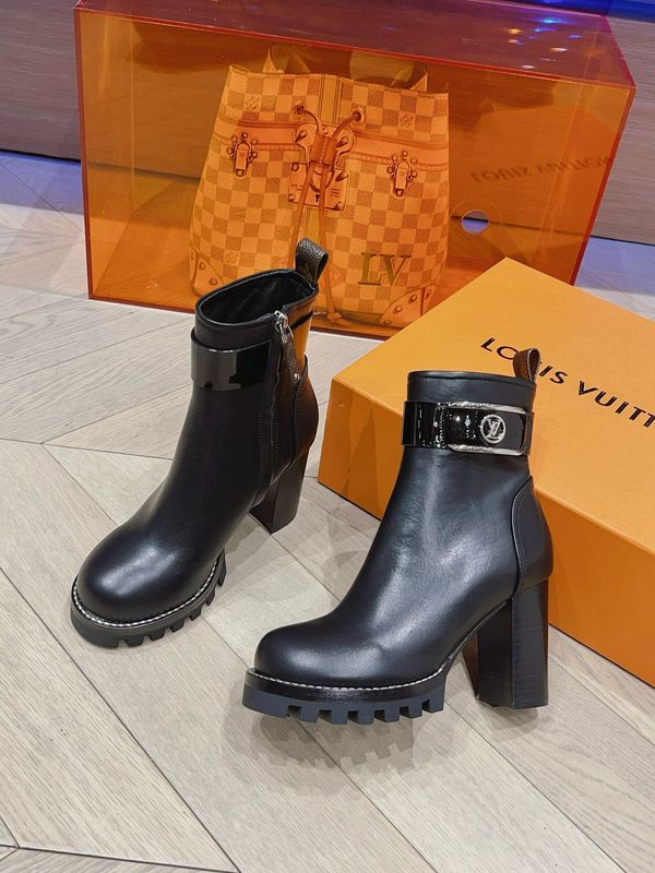 L-V Boots