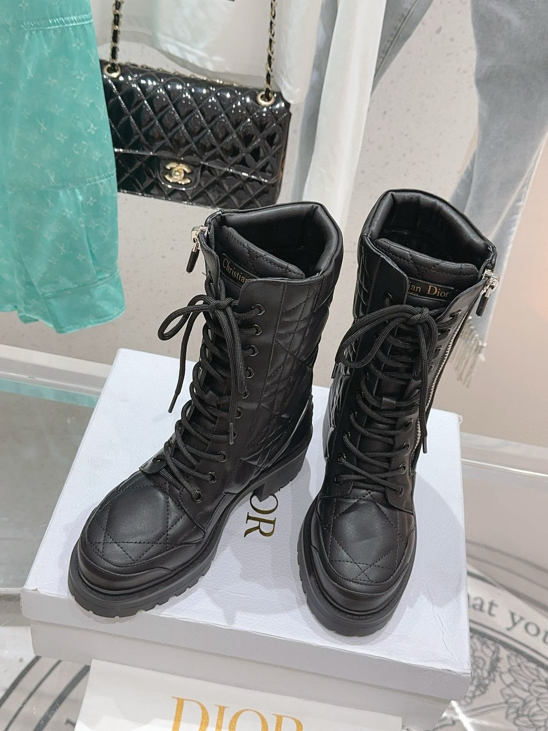DR Boots