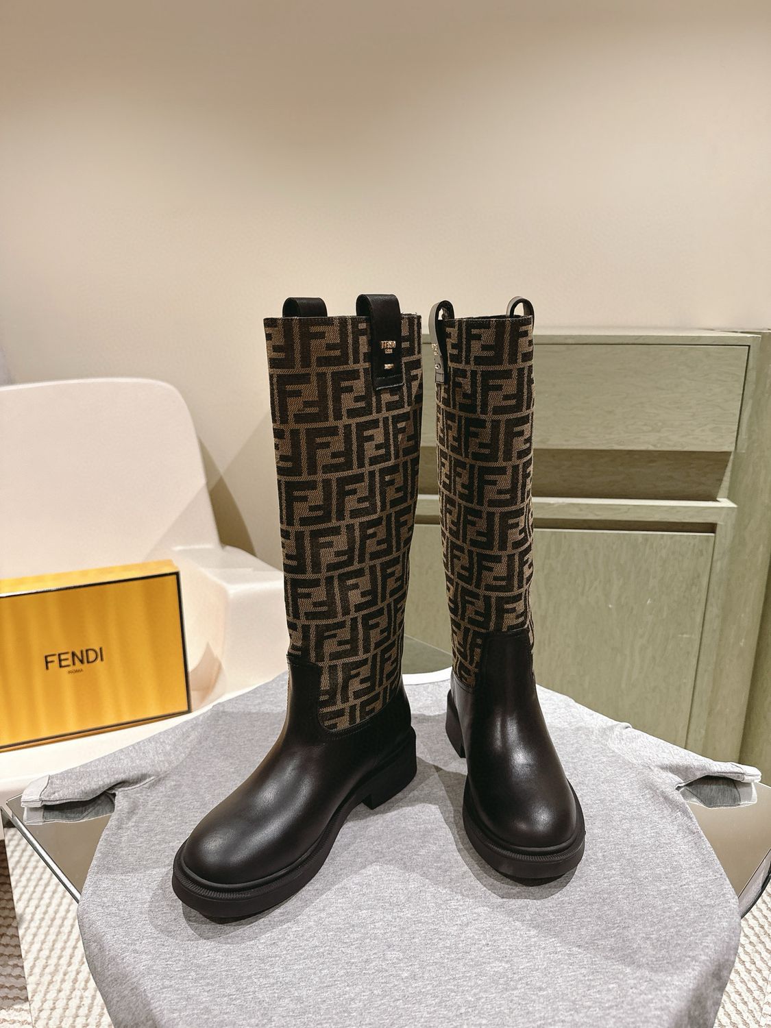 FND Boots