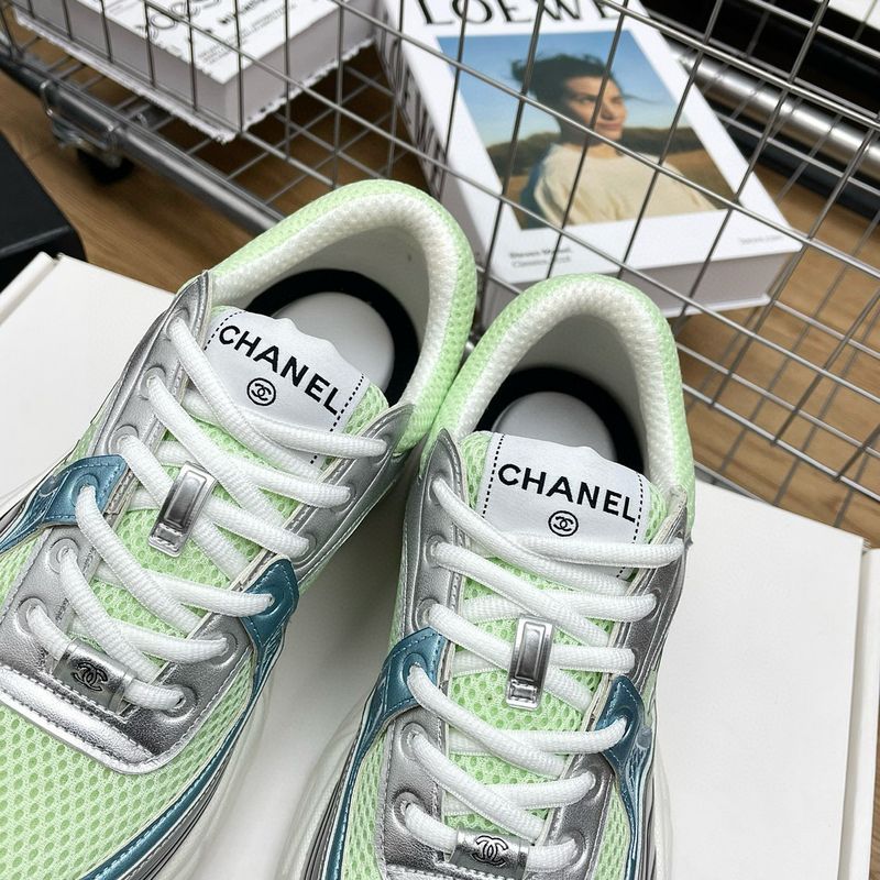 CNL Sneakers