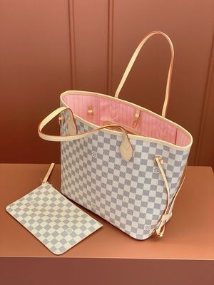 Neverfull MM Size