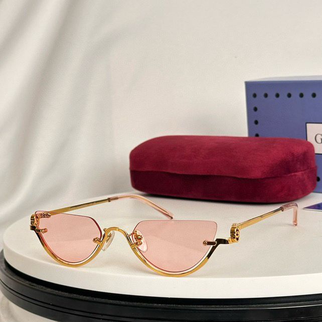 Sunglases