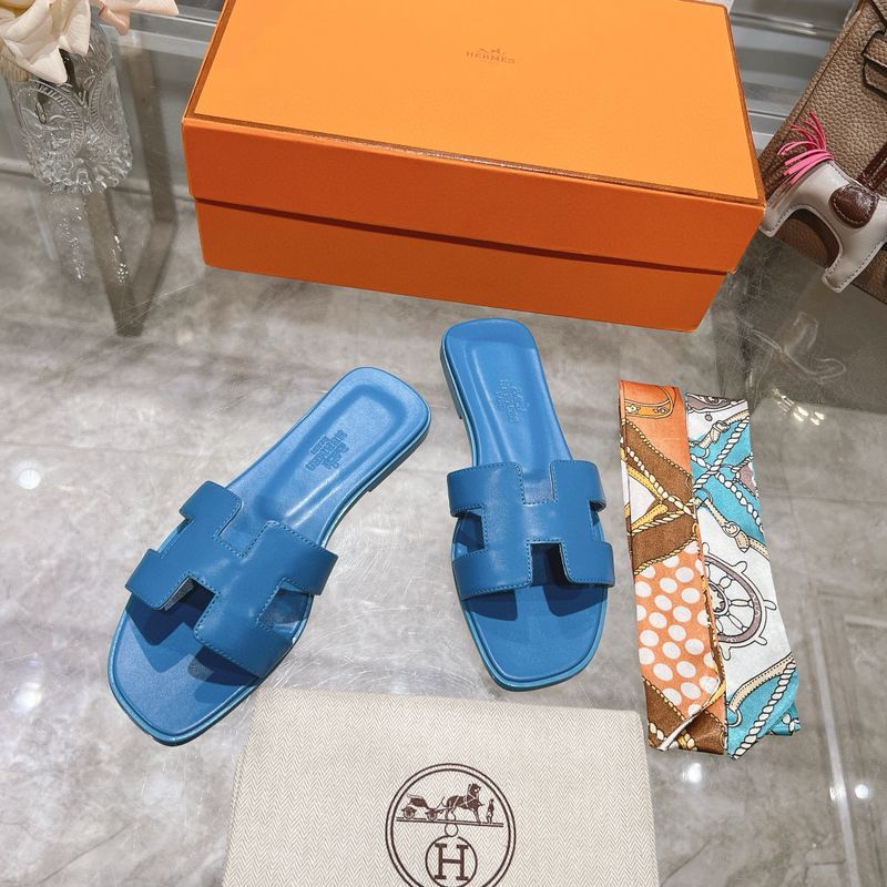 HR Sandals Calfskin Leather