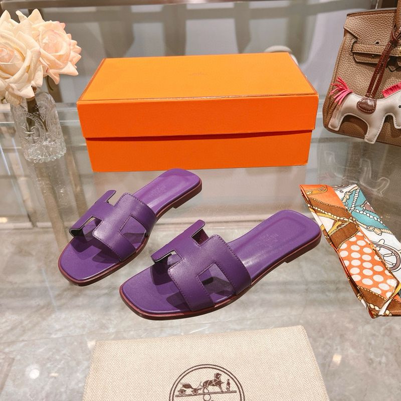 HR Sandals Calfskin Leather