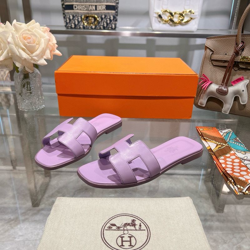 HR Sandals Calfskin Leather