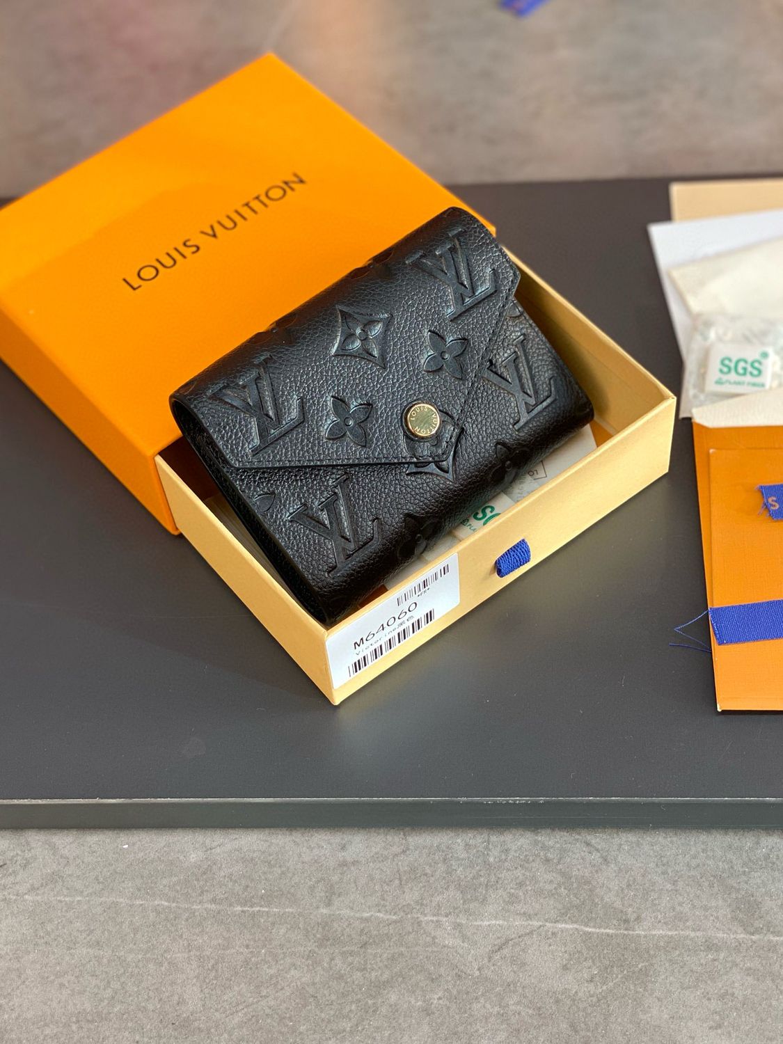 L-V Wallet