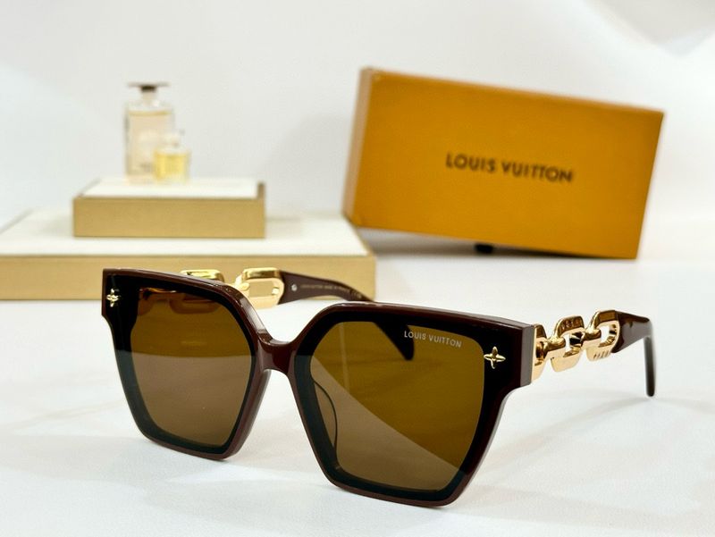 Sunglases