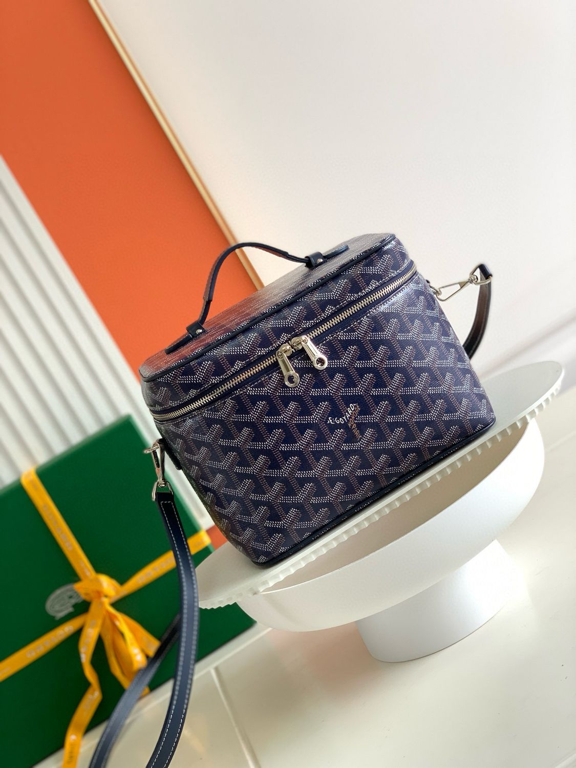 Leather Bag 