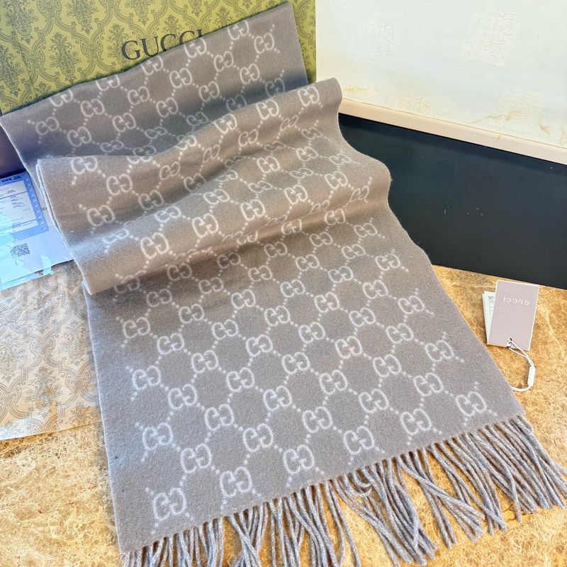Scarf