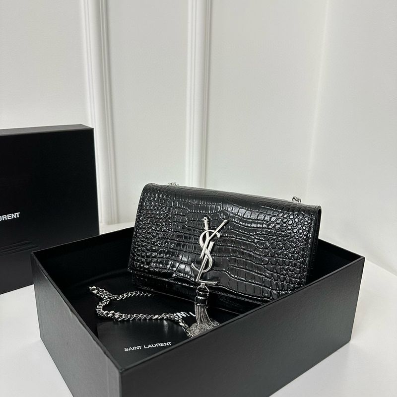 Kate Tassel Medium Size Croco