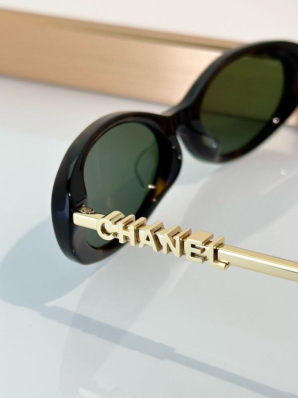 Sunglases