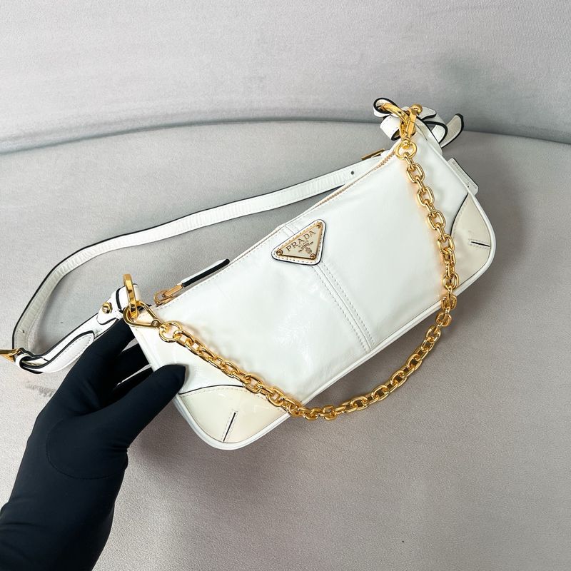 Re -Edition 2002 Shoulder Bag