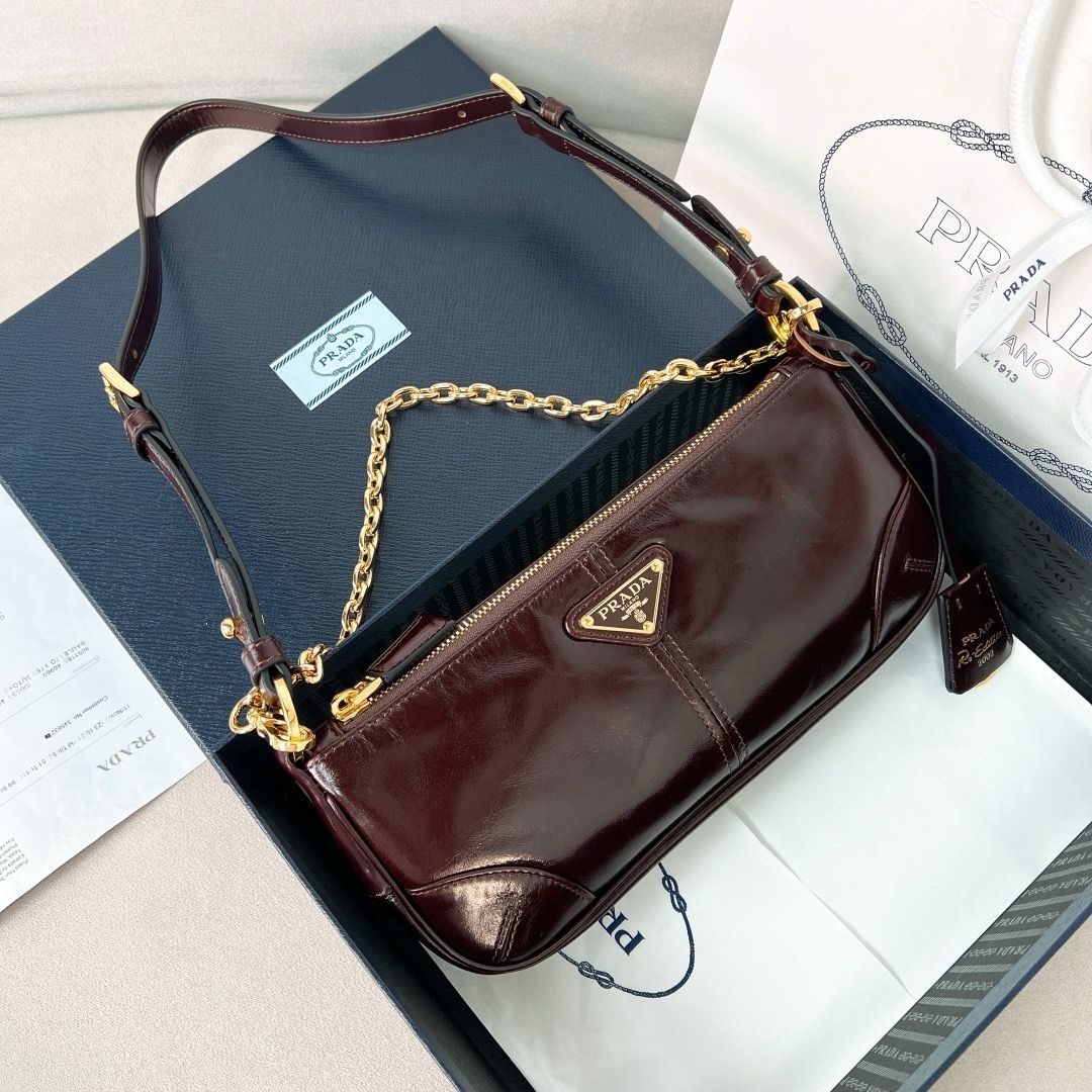 Re -Edition 2002 Shoulder Bag