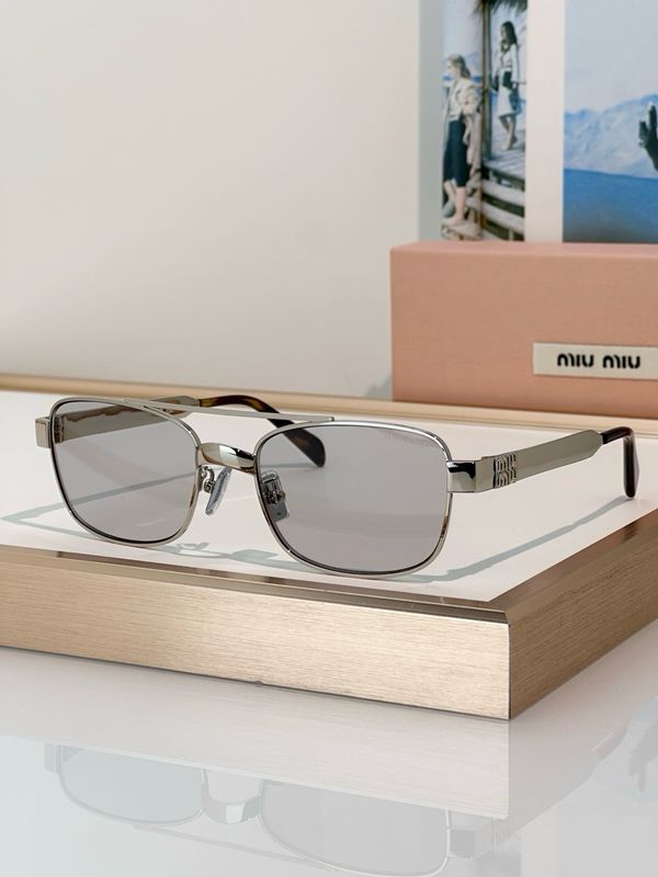 Sunglases