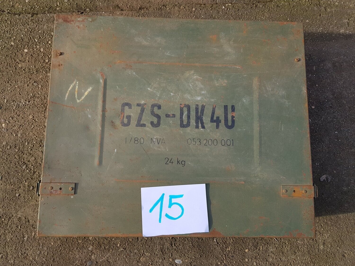 NVA Militärkiste / Metallkiste  (15)