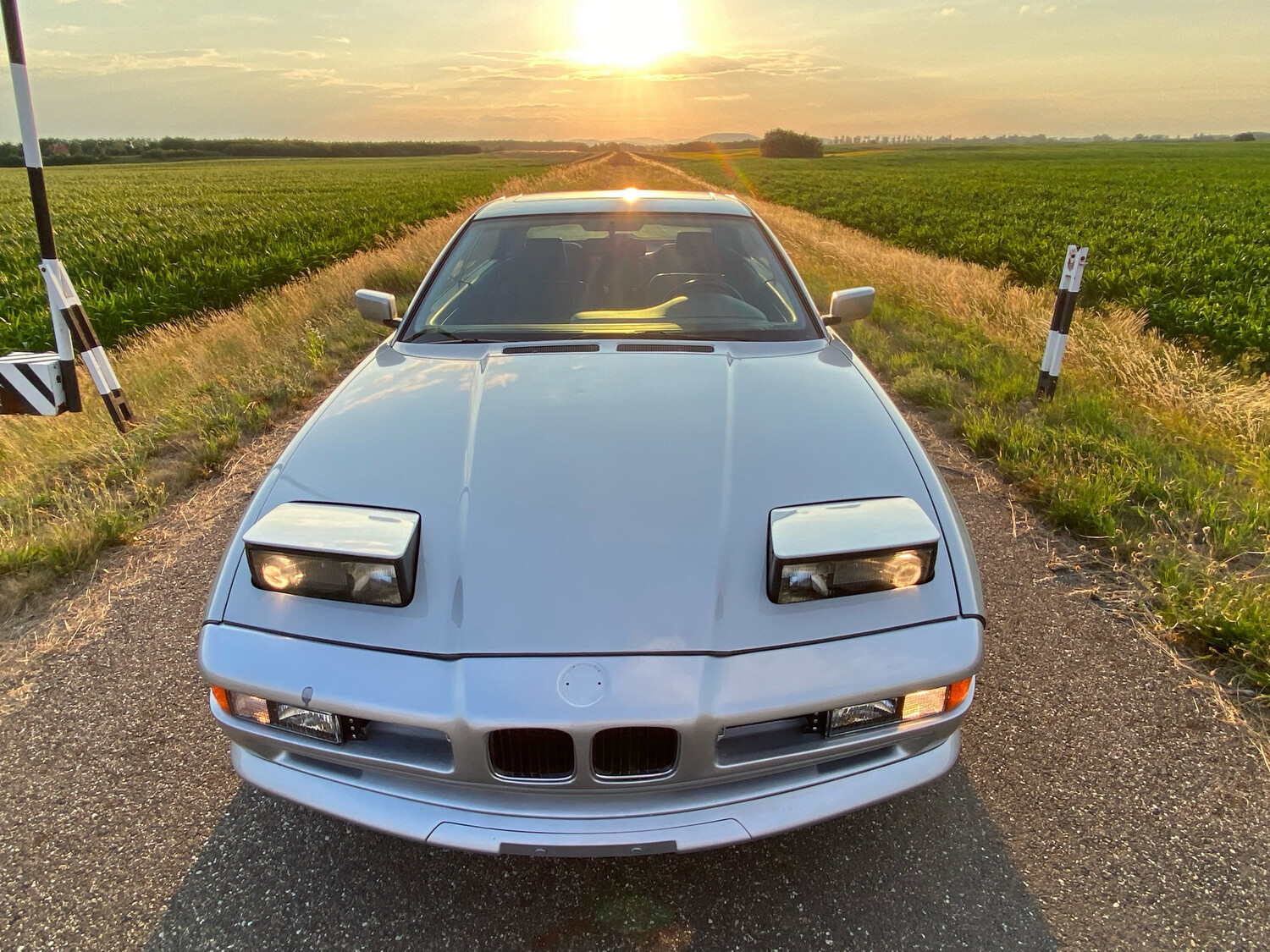 BMW 850i